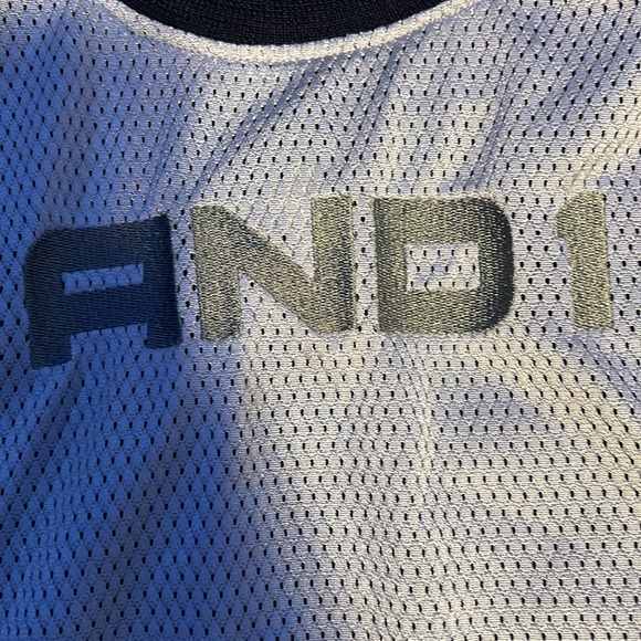 And 1 reversible practice jersey - Picture 4 of 7